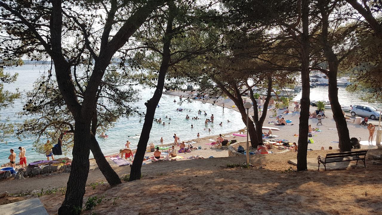 Holiday Home Nona 德拉格 外观 照片
